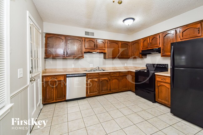 Building Photo - 4582 Fawn Hollow Cove