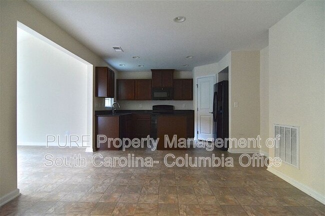 Building Photo - 151 Luna Trail