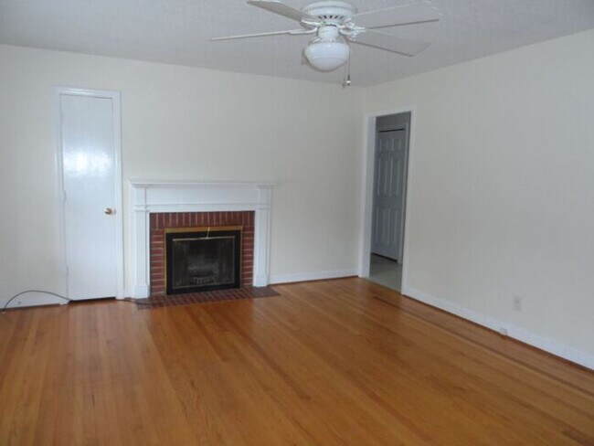 Building Photo - 4705 Stafford Dr