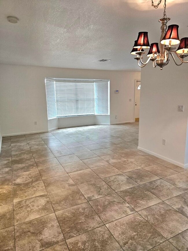 Building Photo - 12191 Broadleaf Ct