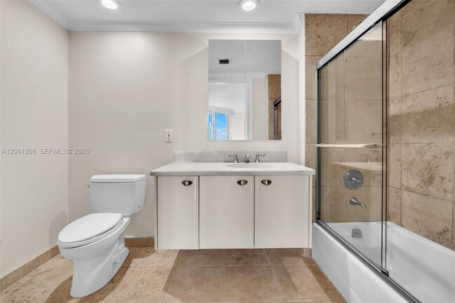 Building Photo - 333 Las Olas Way