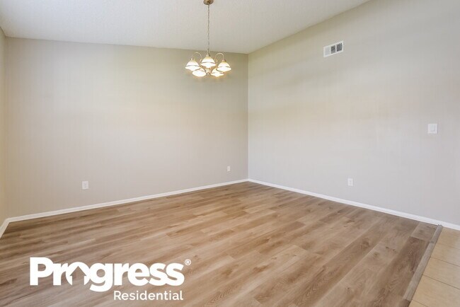 Building Photo - 938 N Jerico Dr