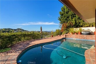 Building Photo - 3713 Dellvale Pl