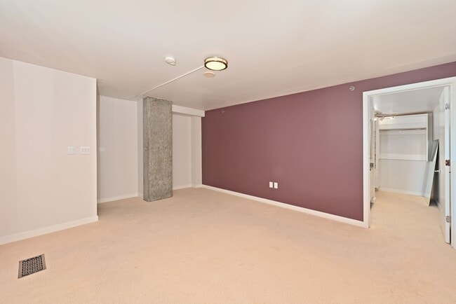 Building Photo - 2 BR/1.75 BA Penthouse Unit with Stunning Downtown & Mountain Views at The Klee