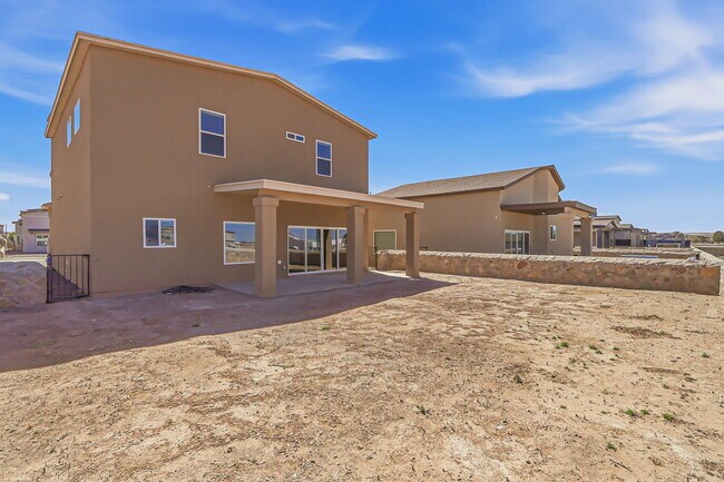 Building Photo - 905 Louisiana Downs Ave