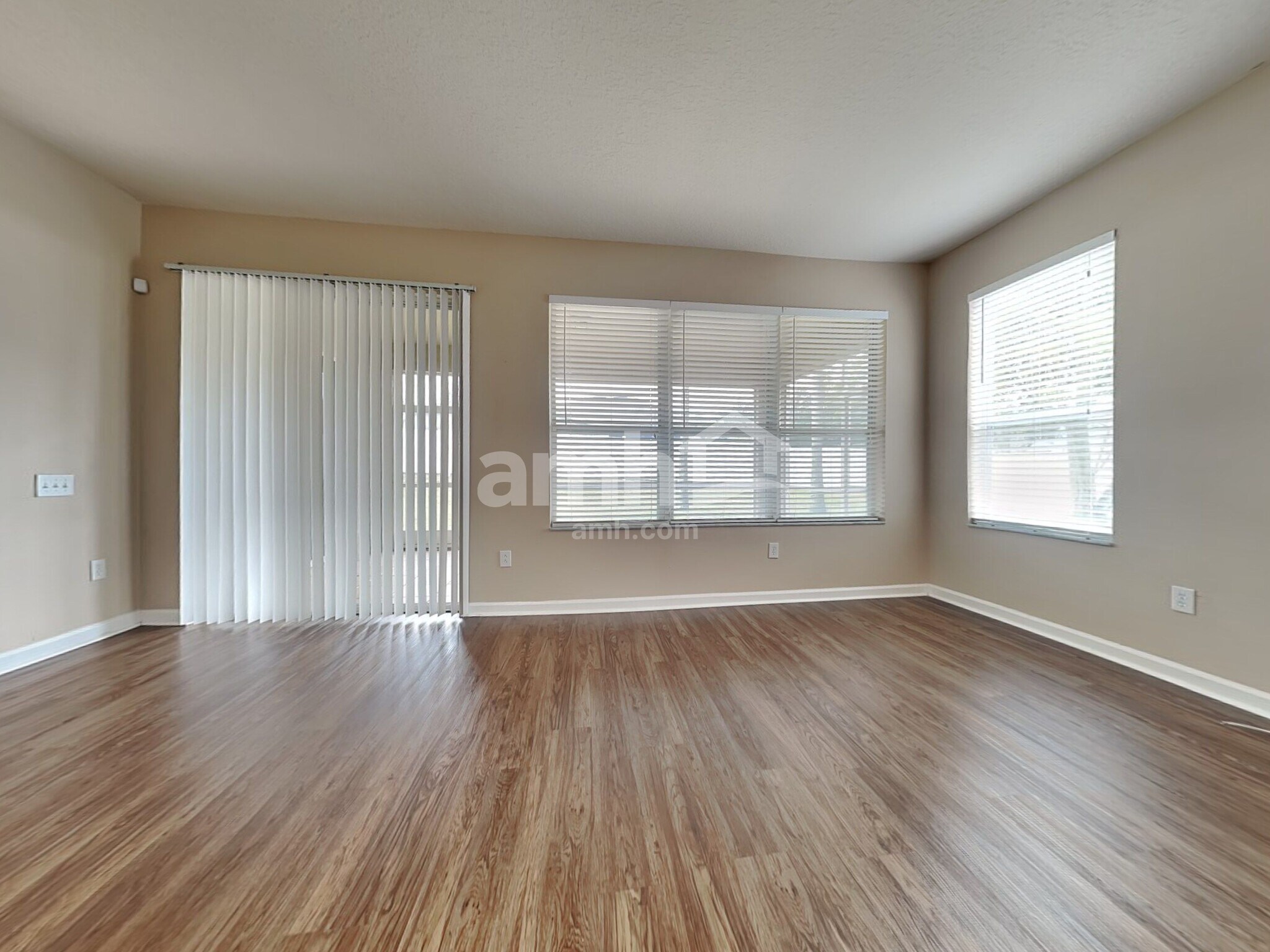 Building Photo - 1601 Acorn Leaf Ct