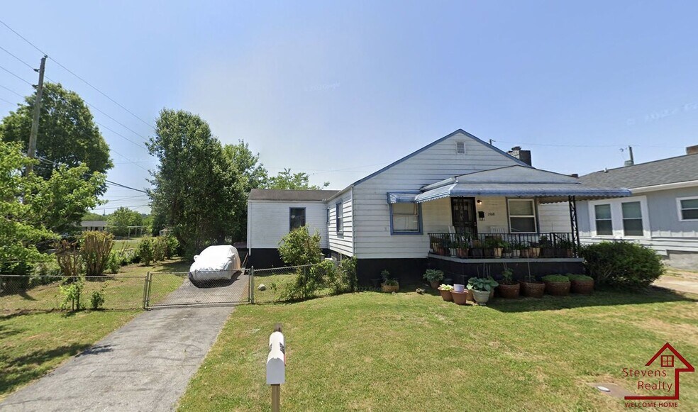 Primary Photo - 2018 Walker Ave