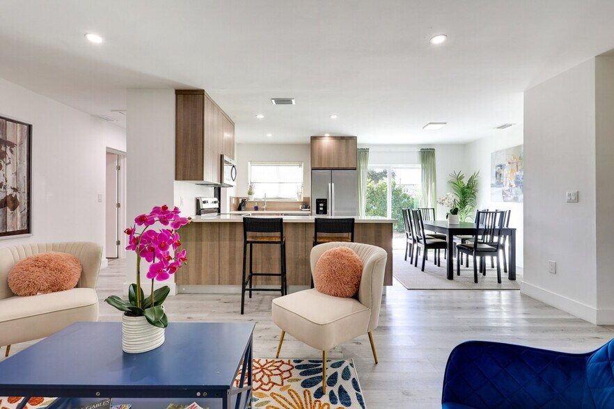 Building Photo - 6174 SW 64th Terrace