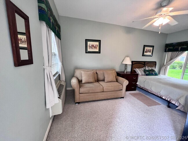Building Photo - 8925 Sandshot Ct