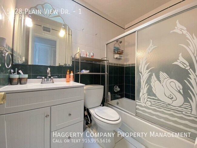 Building Photo - Northeast El Paso 3 Bed Refrig A/C