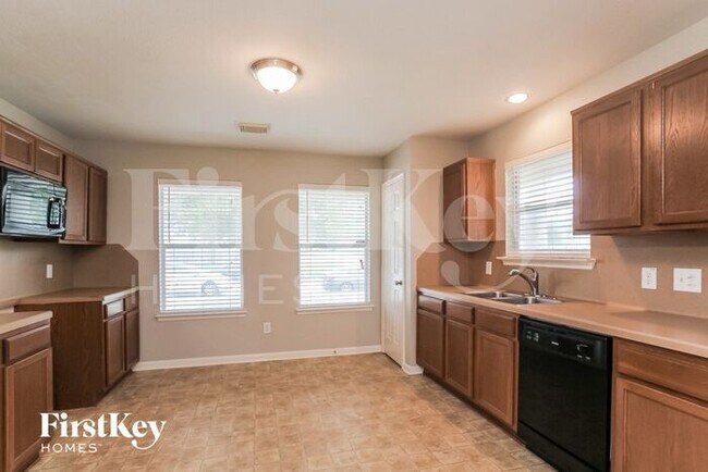 Building Photo - 21610 Dawn Timbers Ct