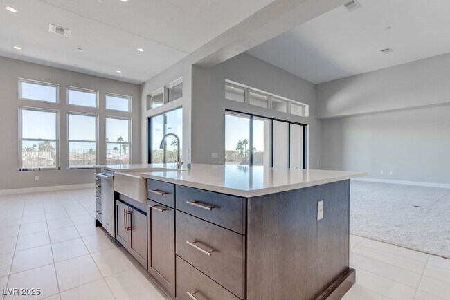 Building Photo - 4778 Outlook Peak St