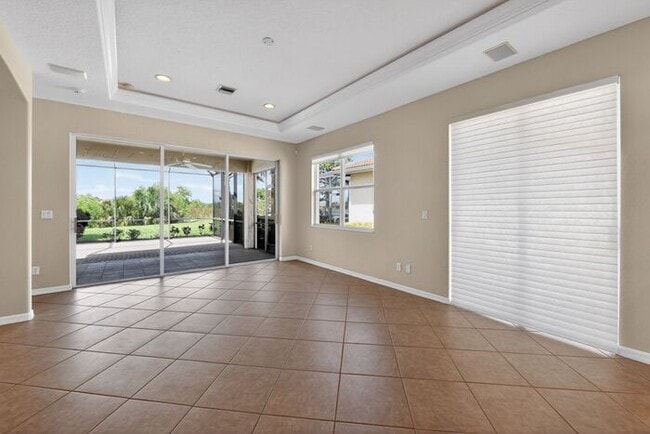 Building Photo - 118 Padova Way