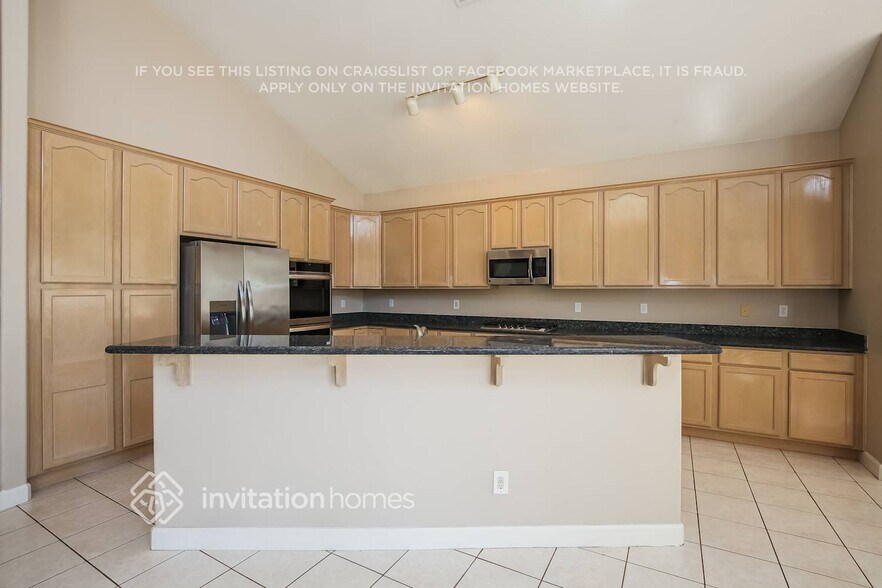 Building Photo - 10909 Summer Quail Ave
