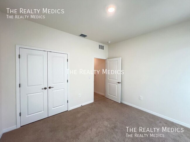 Building Photo - 5108 Stokes Way