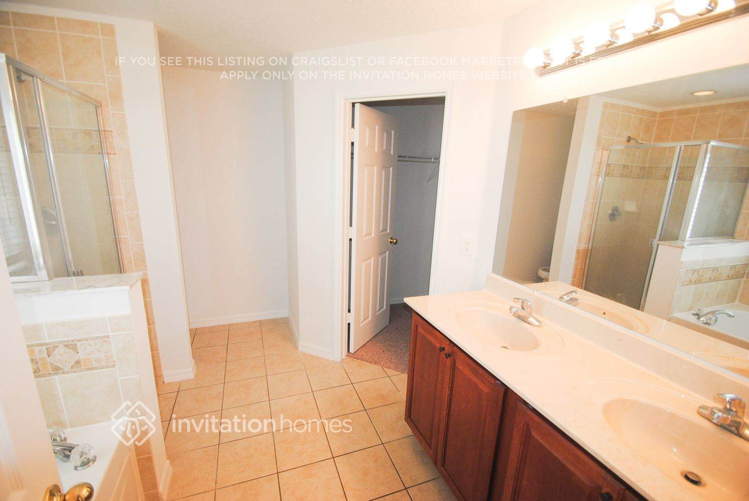 Building Photo - 13624 Podocarpus Ln