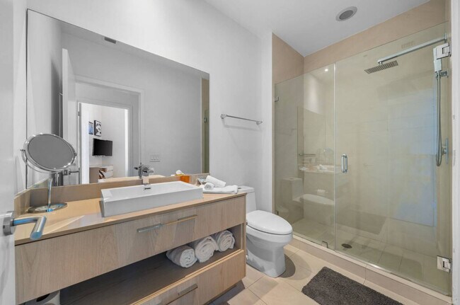 Building Photo - 4111 S Ocean Dr