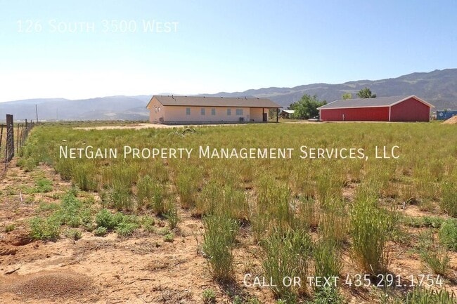 Building Photo - 126 S 3500 W