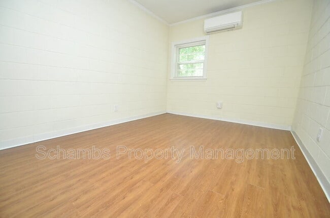 Building Photo - 1426 Old Trinity Cir