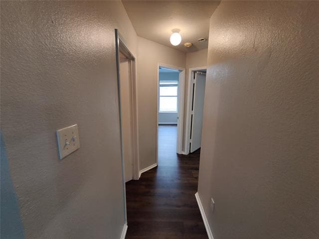 Building Photo - 1213 Urban Dr
