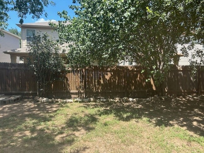 Great Property Near UTSA - 7727 Dusty Diamond San Antonio TX 78249