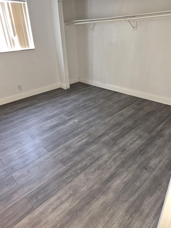 Building Photo - 4455 Treehouse Ln