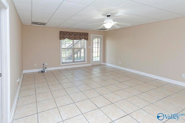Building Photo - 4409 SE Hampton Ridge Dr