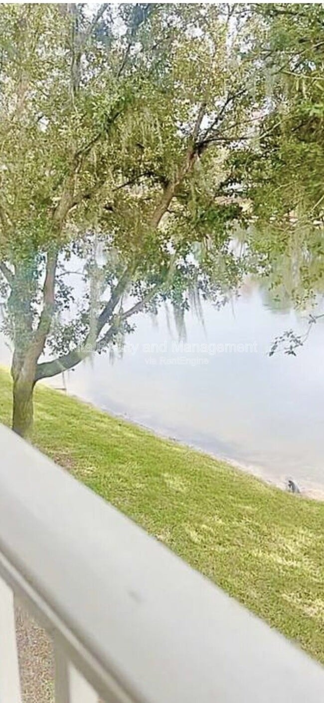 Building Photo - 7071 Deer Lodge Cir