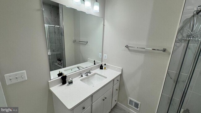 Building Photo - 14124 Gypsum Lp