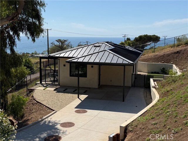 Building Photo - 33201 Cuthbert Rd