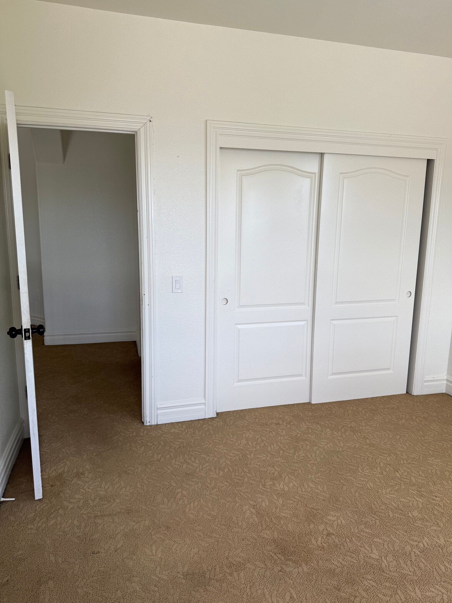 Building Photo - 31195 Lone Tree Rd