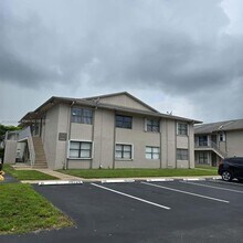 Building Photo - 15332 SW 72nd St