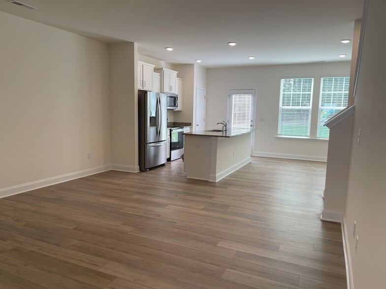 Building Photo - 6306 Lady Eliza Ln