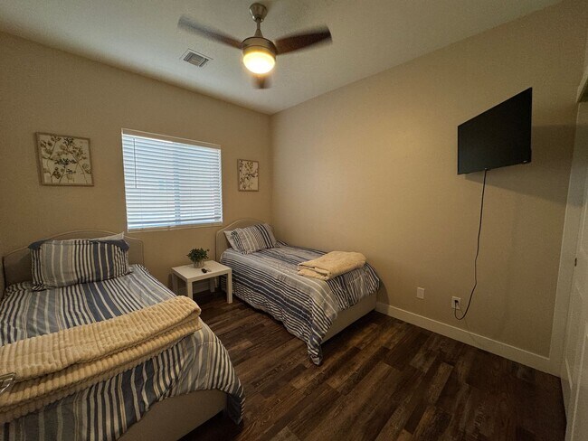 Building Photo - Beautiful Mohave Valley home in El Rio