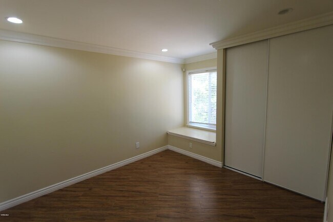 Building Photo - 15329 Bambi Ct