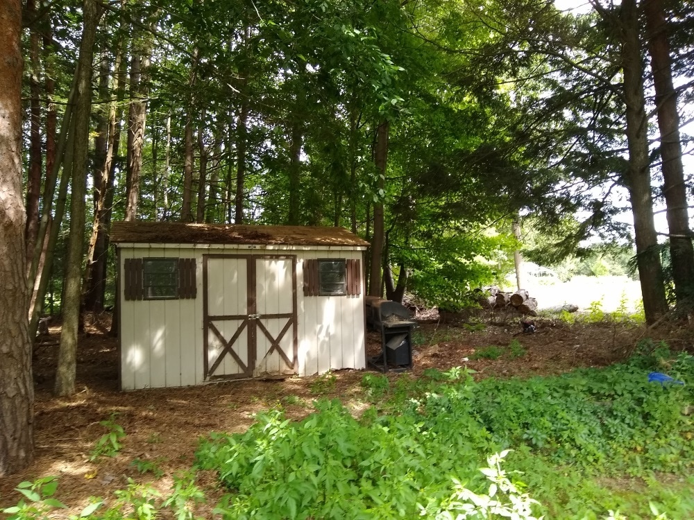 shed - 38 Whispering Pines Rd