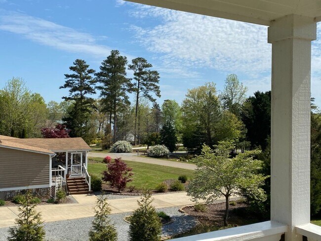 Building Photo - Charleston Charm on Lake Gaston -- HubQuar...