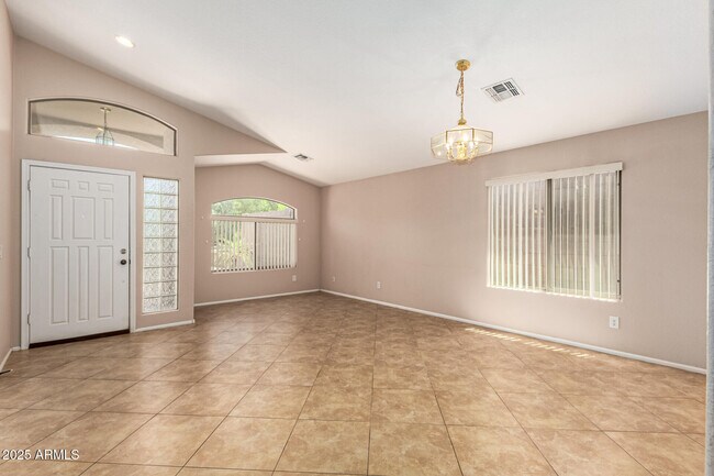 Building Photo - 28916 N Nobel Rd