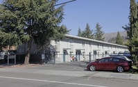 Building Photo - The Grand Townhomes at SoHay'