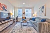 Building Photo - 305 Winter St