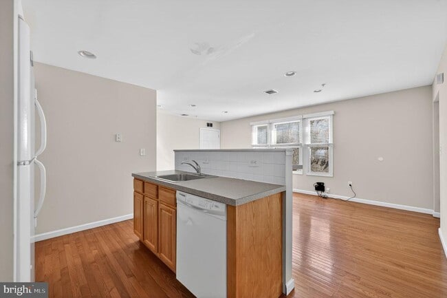 Building Photo - 1521 N 15th St