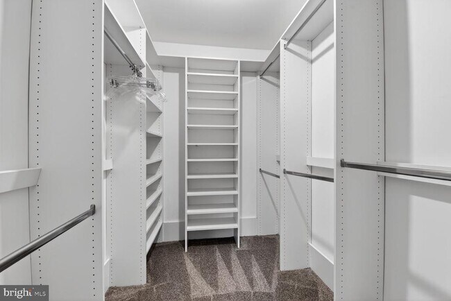 Building Photo - 1302 Clayborne House Ct