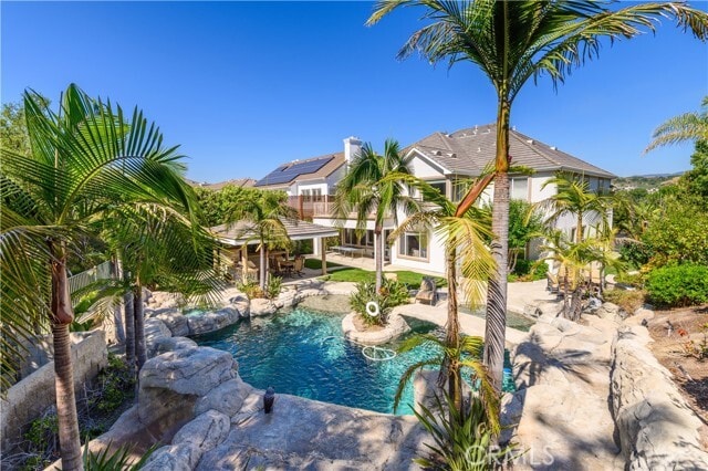 Building Photo - 21 Bent Oak