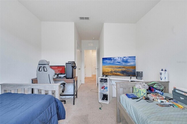 Building Photo - 1394 Yellow Finch Dr