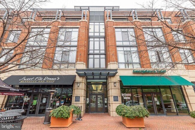 Building Photo - 520 John Carlyle St