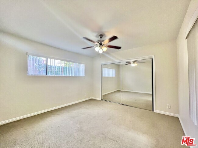 Building Photo - 1552 Berkeley St