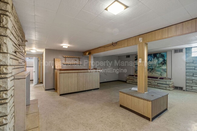 Building Photo - 2220 Argo Dr