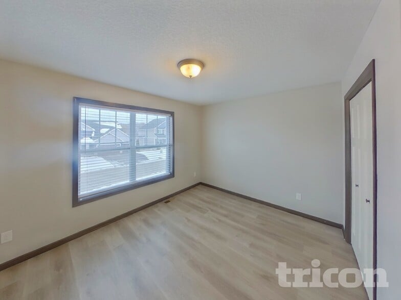 Building Photo - 16043 Estate Ln