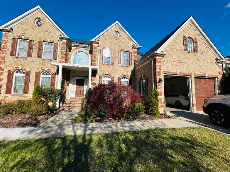 Primary Photo - 15506 Symondsbury Way