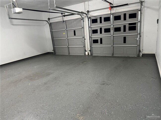 Building Photo - 42 Colorado Ct